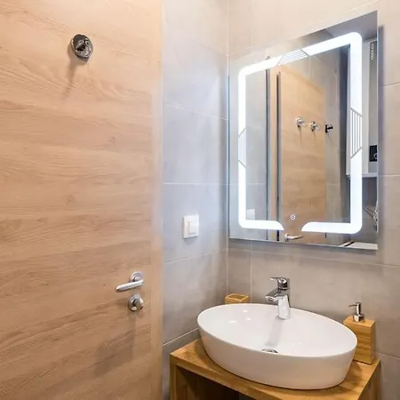 Apartmán Azur Deluxe Saints Constantine and Helena